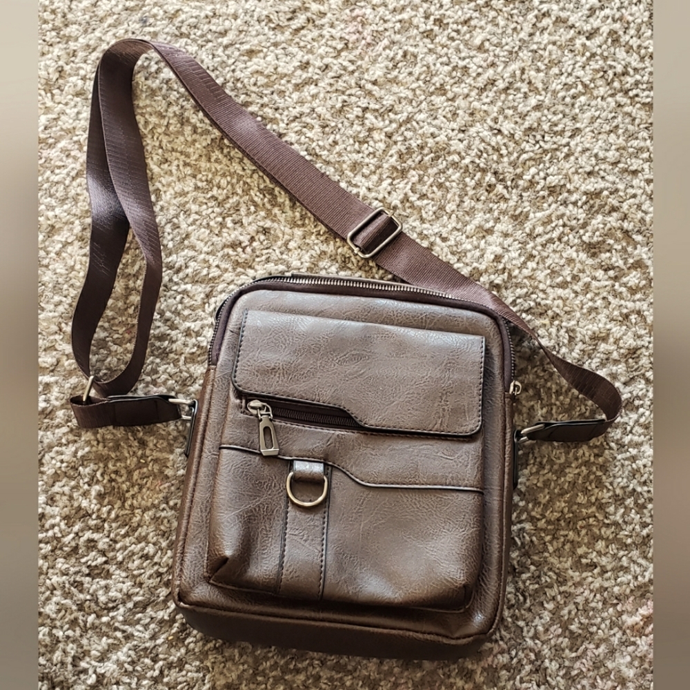 WEIXIER Small Crossbody Bags for Men Leather Shoulder Bag Pre-owned Like New